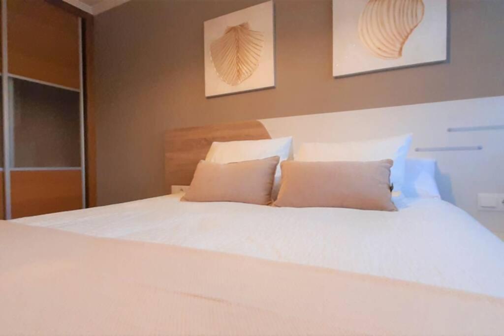 Apartamento Playa Foz Con Piscina Y Parking 010 Lejlighed Eksteriør billede