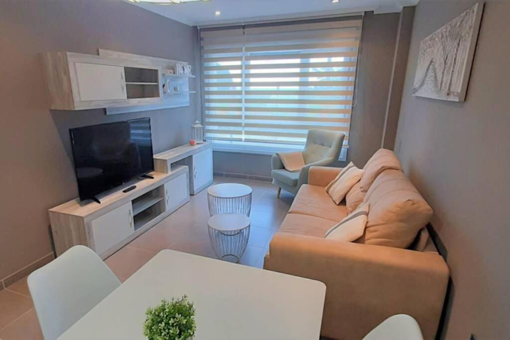 Apartamento Playa Foz Con Piscina Y Parking 010 Lejlighed Eksteriør billede